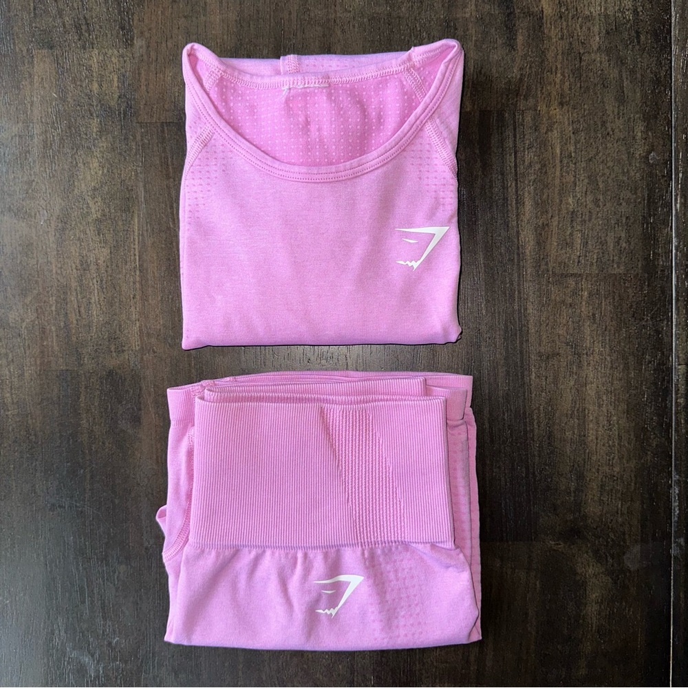 Gymshark Pink Seamless Athletic Shorts & Crop Long Sleeve Set - Picture 6 of 10